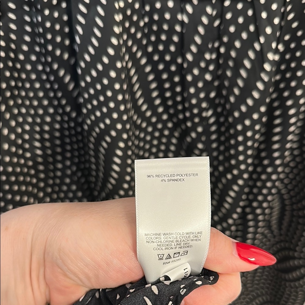 NWT Express Black and White Midi Sundress with loose ruffle sleeves - Picture 7 of 7